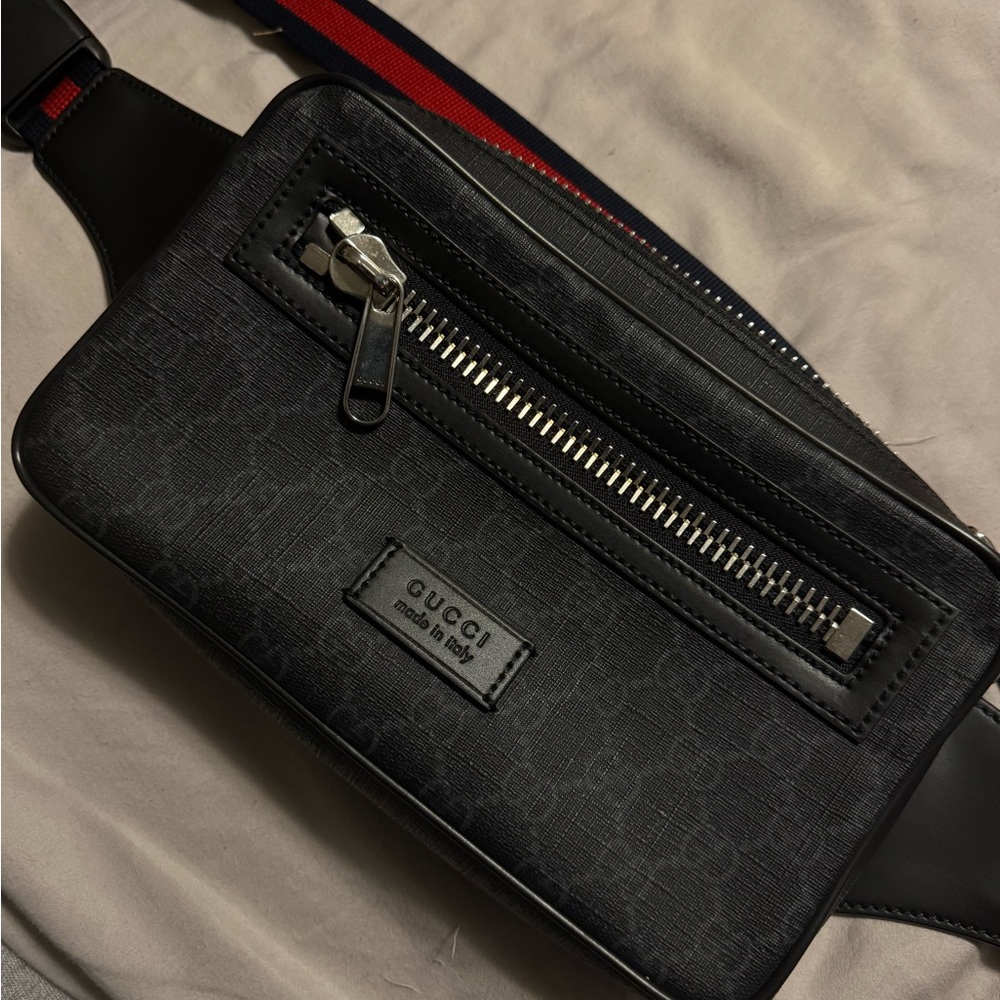 Gucci Soft GG Supreme Monogram Web Belt Bag Black Grey NEW - Picture 5 of 7